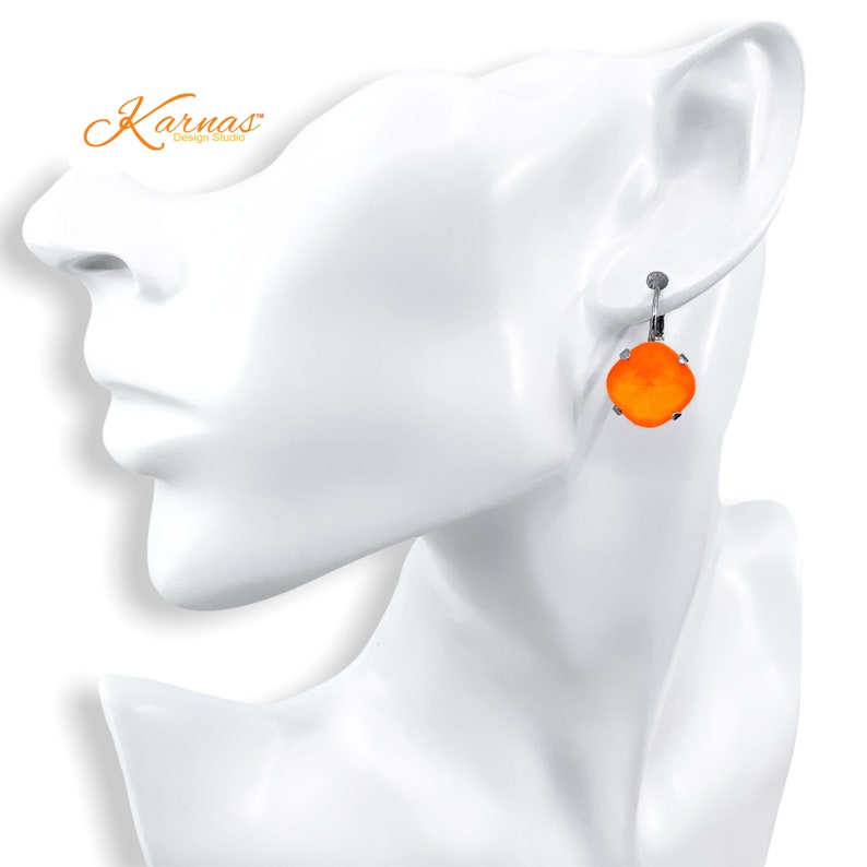 Tang Cushion Cut Earrings - Image 3