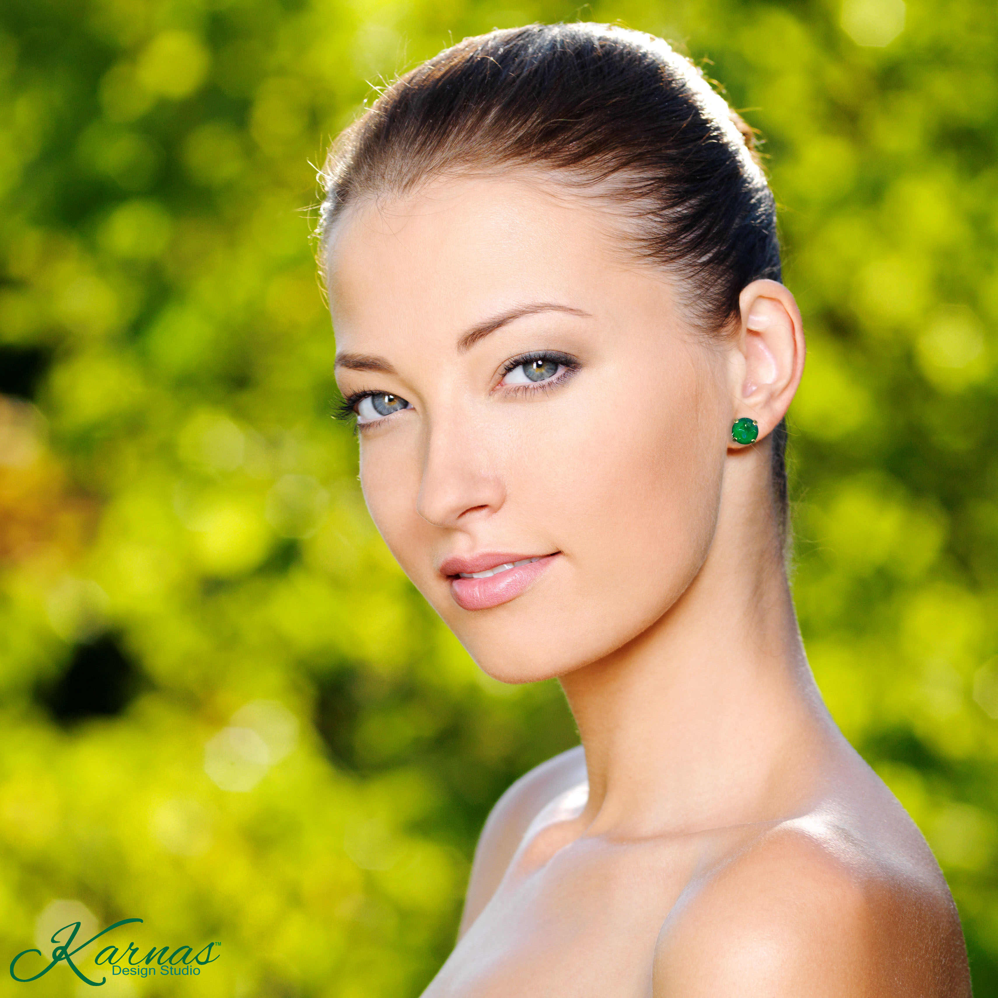 Radiant Fern Green Lacquer Earrings - Image 7