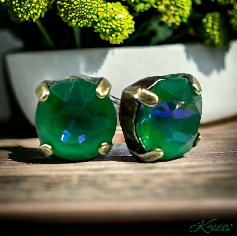 Radiant Fern Green Lacquer Earrings - Image 6